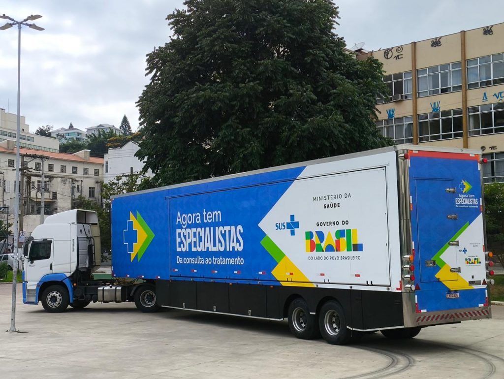 Carreta oftalmológica do SUS chega a Teresópolis