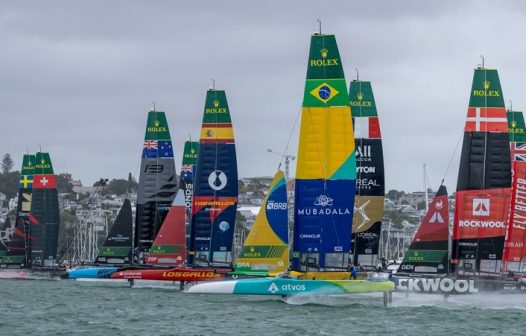 Competição internacional de vela estreia no Brasil com etapa no Rio