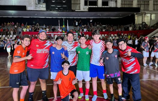 Abertura de torneio Dente de Leite reúne torcida no Tijuca Tênis Clube