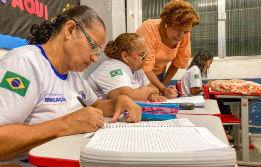 Mesquita abre matrículas para EJA
