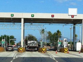 Pedágio para motos é liberado na BR-101 no Norte Fluminense