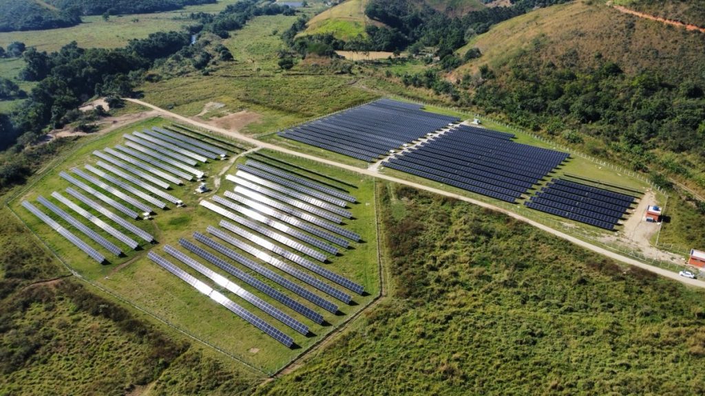 Maior usina solar do Rio de Janeiro é inaugurada em Paracambi