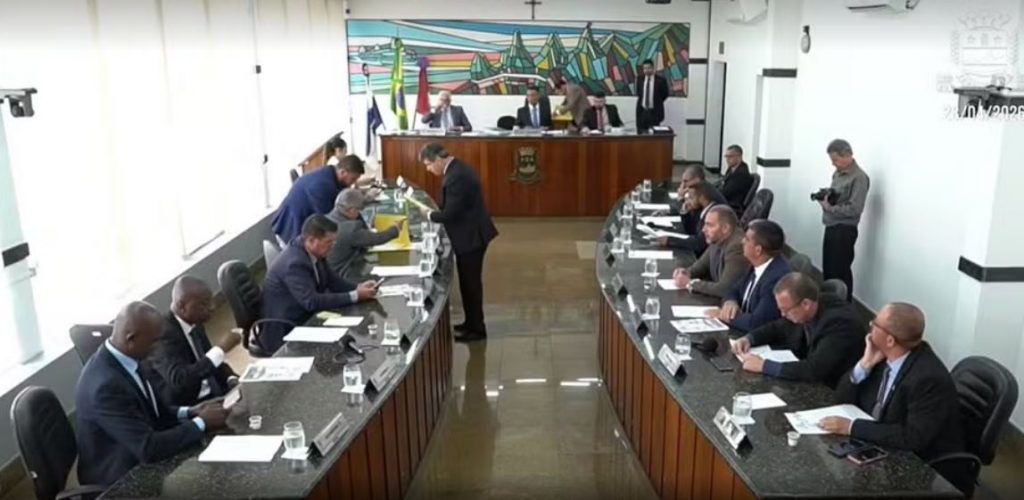 Câmara de Teresópolis revoga lei dos prédios de 20 andares no Alto