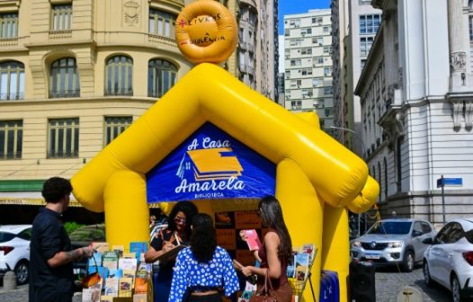 Biblioteca A Casa Amarela inaugura espaço cultural na Cinelândia