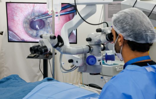Centro Carioca do Olho realiza transplante de córnea pelo SUS