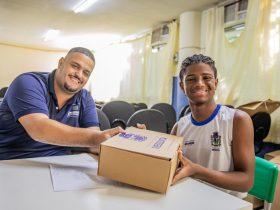 Entrega de kits escolares para 2026 é concluída em Mesquita