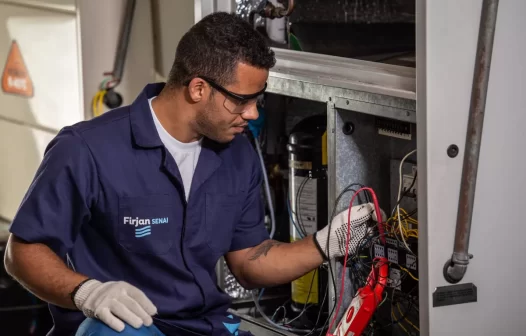 Firjan SENAI abre 975 vagas gratuitas no Norte Fluminense