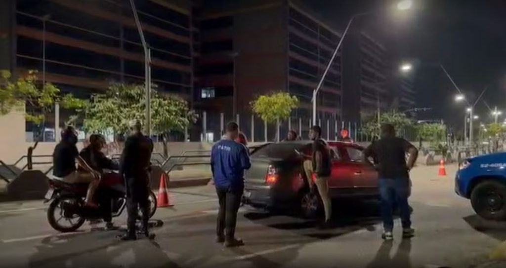 Fiscalização remove quase 40% dos veículos abordados em Campos