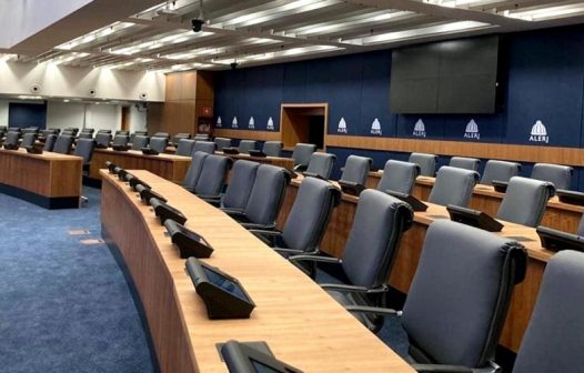 Janela partidária altera composição das bancadas na Alerj