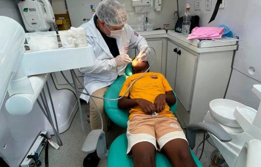 Odontomóvel atende quatro localidades de São Francisco nesta semana