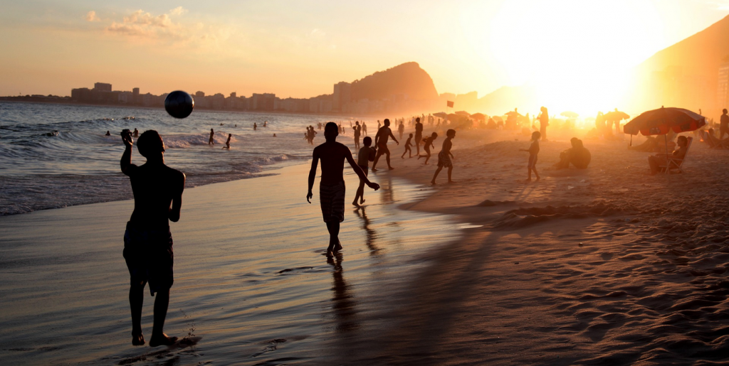 Praia organizada para o bem de todos