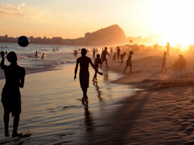 Praia organizada para o bem de todos