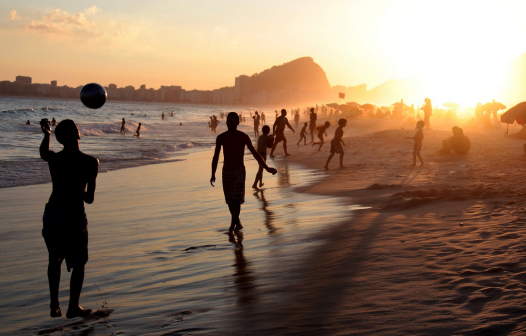 Praia organizada para o bem de todos