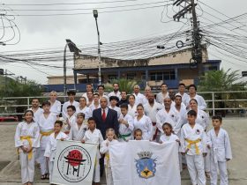 Agita Petrópolis conquista 29 medalhas no Carioca de Karatê