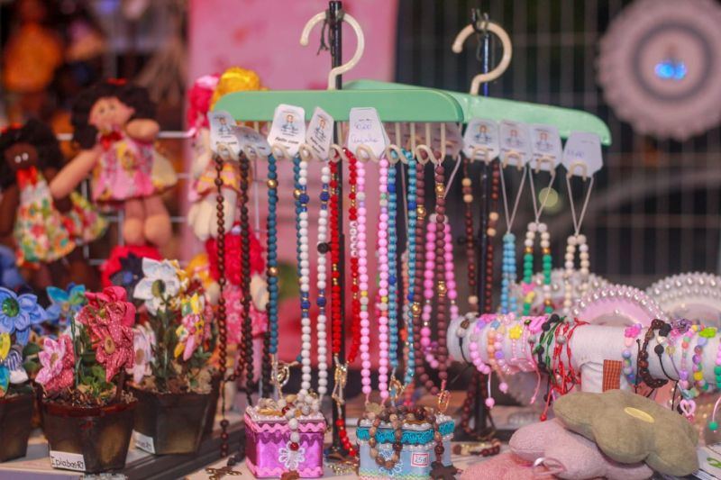 Barra do Piraí realiza feira de Dia das Mães