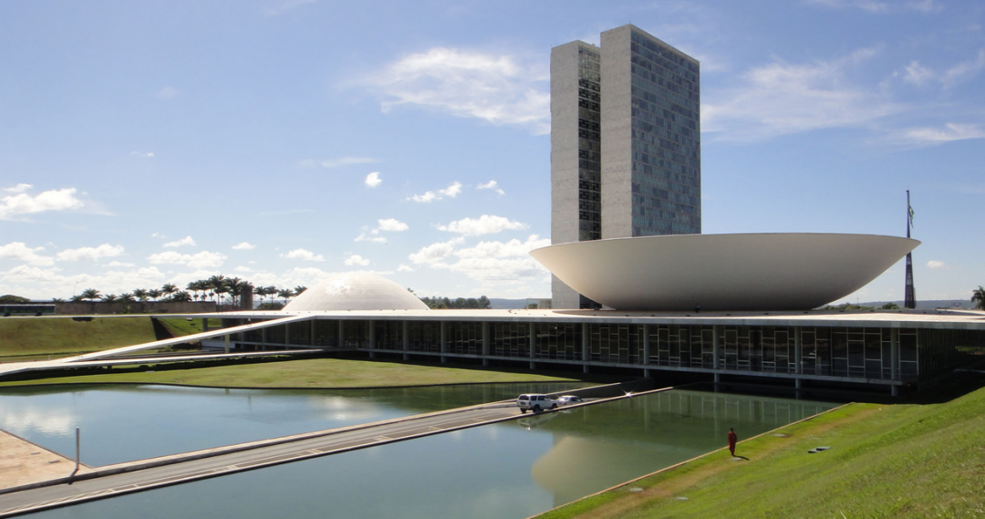 O Salto Geracional como Vetor de Renovação Estrutural no Brasil