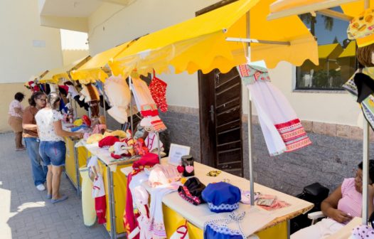 Feira de artesanato reúne pacientes oncológicas em São Francisco de Itabapoana