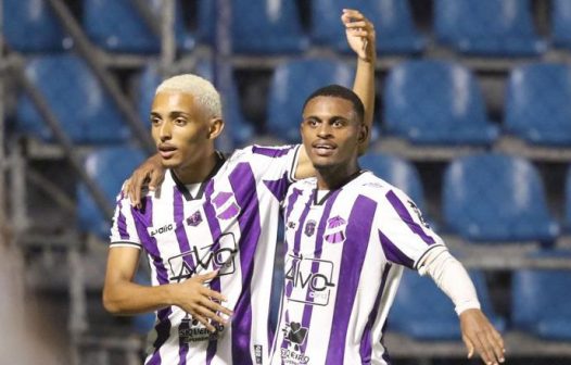 Série C tem Cardoso Moreira e Ceres como líderes de seus grupos