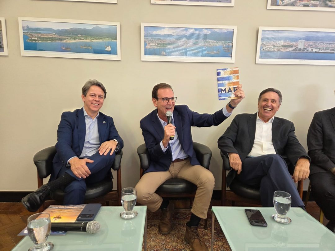 Com presença de Paes, FACERJ reúne lideranças empresariais na ACRJ