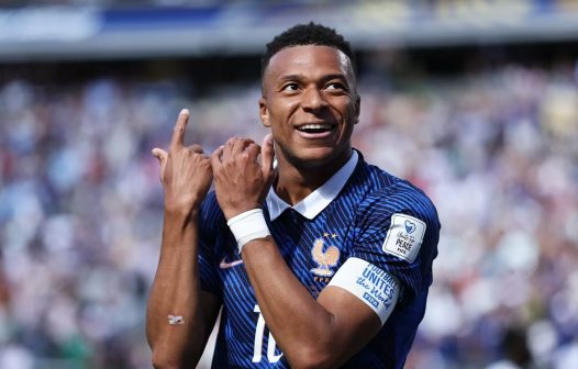Sextou com duelo de craques protagonistas