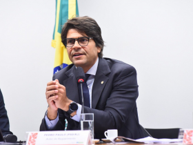 Pedro Paulo embaralha o jogo!