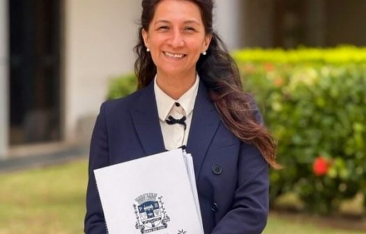 Prefeita de Barra do Piraí participa de missão na China