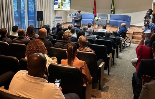 Café Empreenda Rio debate oportunidades da FILDA 2026 e inovação nos negócios