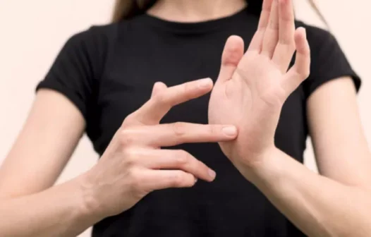 Búzios abre inscrições para curso gratuito de Libras