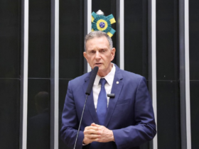 Crivella fora da corrida pela vaga no Senado
