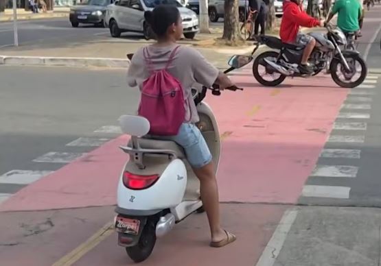 Itaperuna regulamenta uso de bicicletas e patinetes elétricos