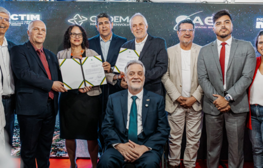 Maricá olha para o espaço