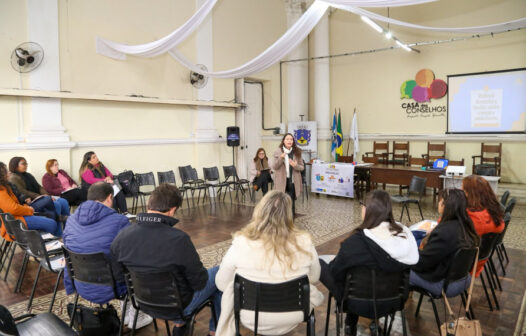 Petrópolis capacita servidores contra violência infantil