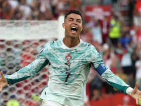 Com gol de CR7 e decisão do VAR, Portugal vira e elimina a Croácia