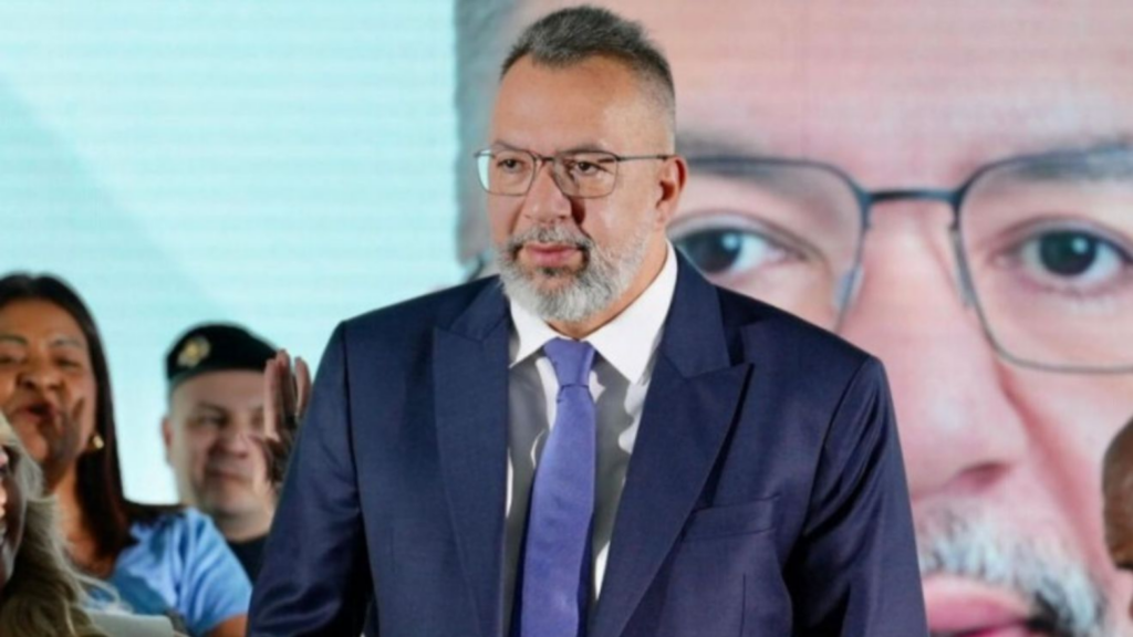 Canella embola a disputa pelo Senado