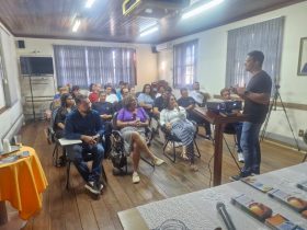 Rio das Ostras recebe capacitação para fortalecer setor hoteleiro antes da alta temporada