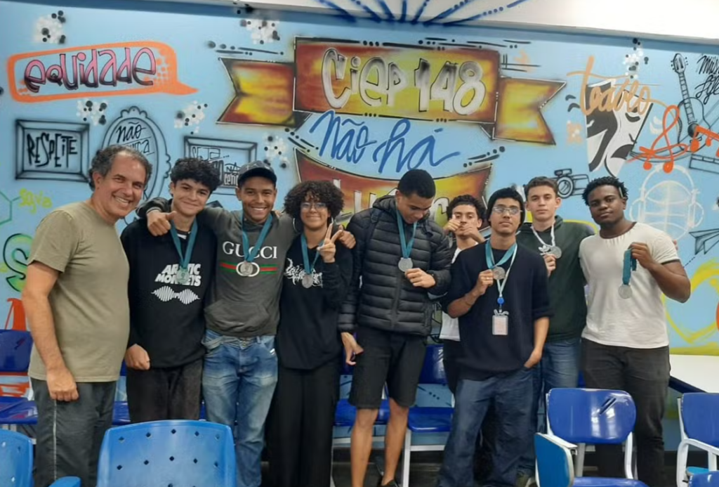 Alunos de Araruama conquistam medalhas em olimpíada nacional
