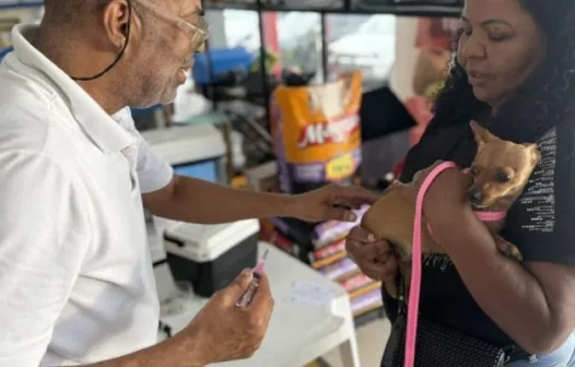 Cabo Frio realiza feira de adoção animal com vacinação
