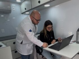 Consultório Móvel inicia atendimentos em Petrópolis