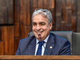 André Ceciliano quer voltar à presidência da Alerj