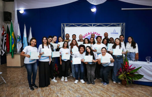 Qualifica Paracambi forma 31 alunos
