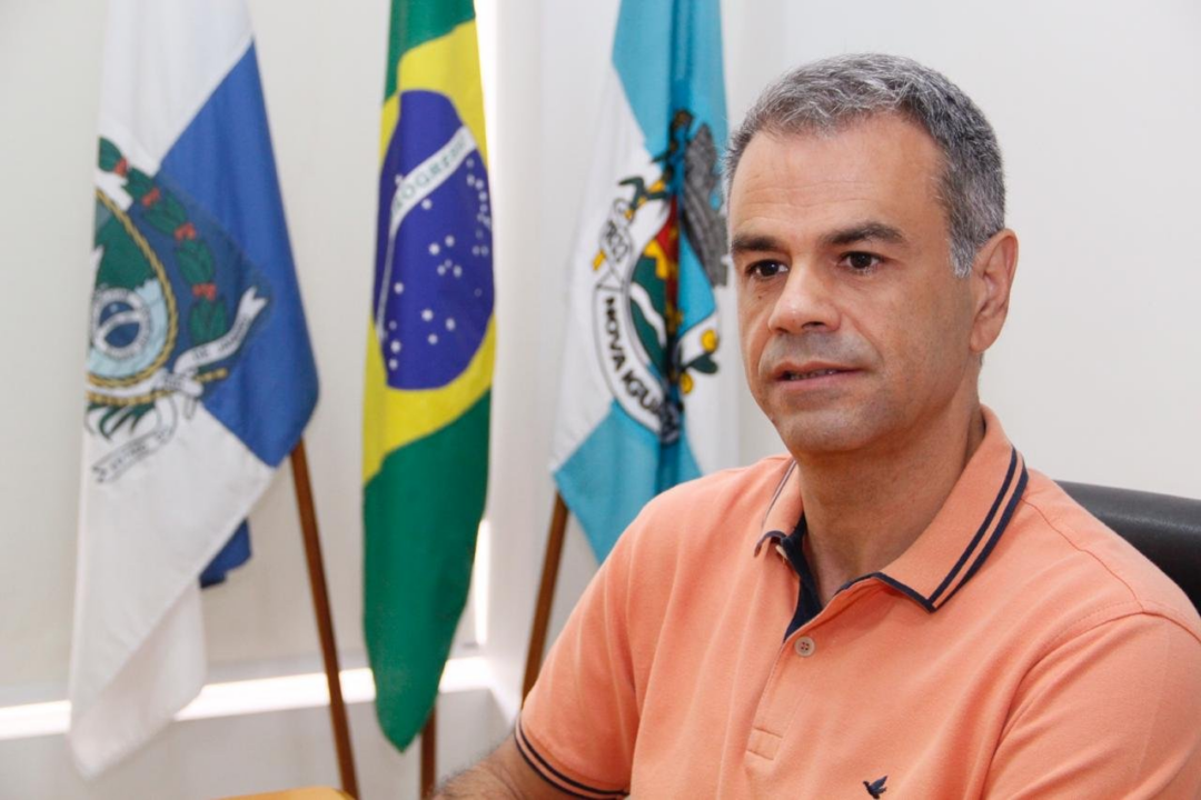 Pulou o muro