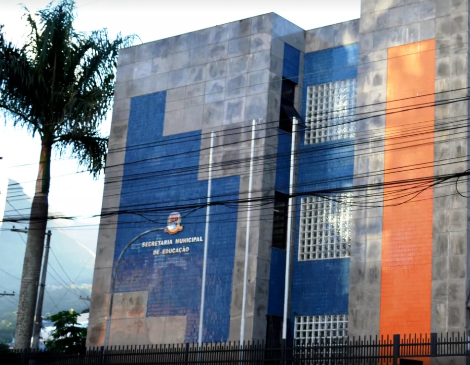 Teresópolis abre matrículas para EJA