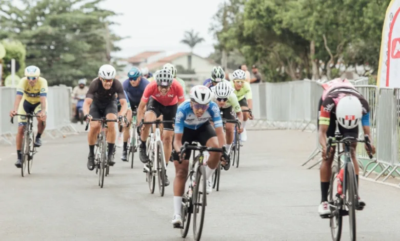Tour São Francisco reúne mais de 180 ciclistas