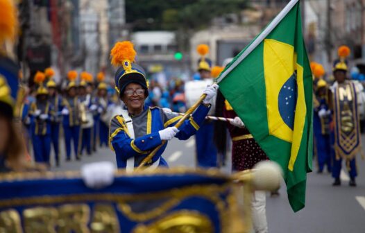 Desfile de 7 de Setembro reúne 25 mil pessoas em Volta Redonda