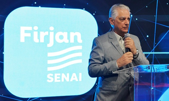 Firjan SENAI apresenta computador quântico no Rio