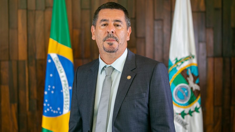 Deputado Val Ceasa garante direito à reeleição