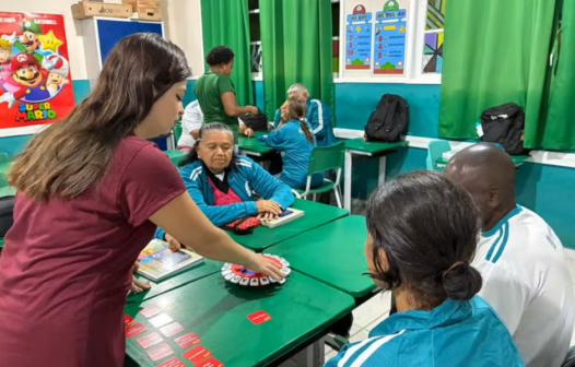 Saquarema registra aumento de 126% nas matrículas do EJA
