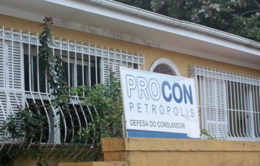Petrópolis realiza mutirão para negociação de dívidas