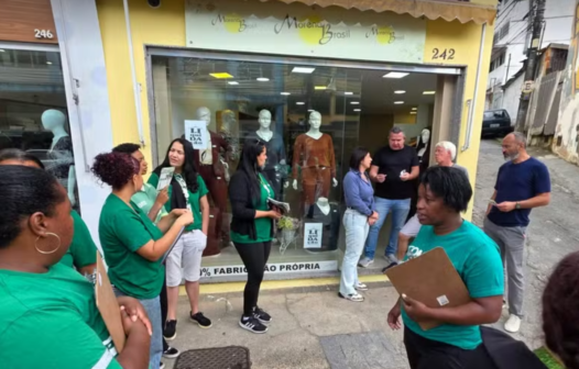 Rua Teresa recebe ação sobre descarte de resíduos