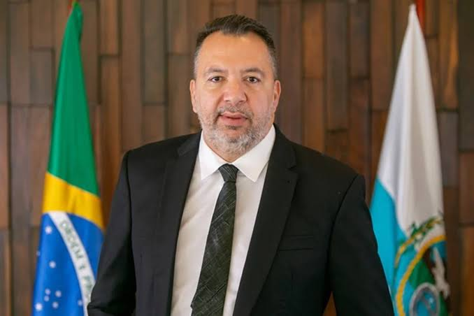 Alerj espera decisão sobre Márcio Canella